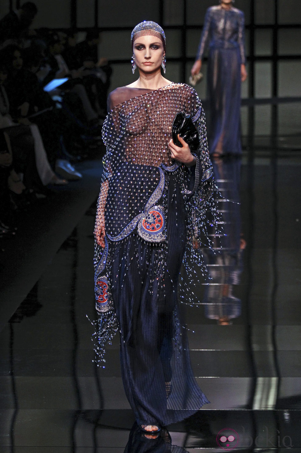 Blusa de la colección primavera/verano 2014 Alta Costura de Giorgio Armani Privé en la Semana de la Moda de París