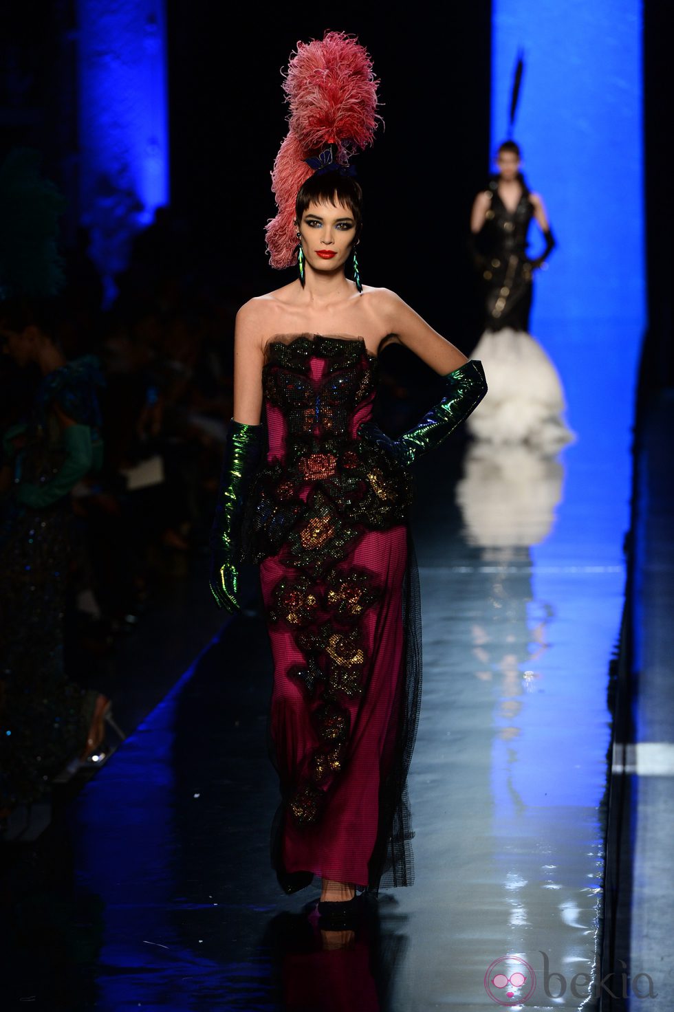 Vestido de tubo de la colección primavera/verano 2014 Alta Costura de Jean Paul Gaultier en la Semana de la Moda de París