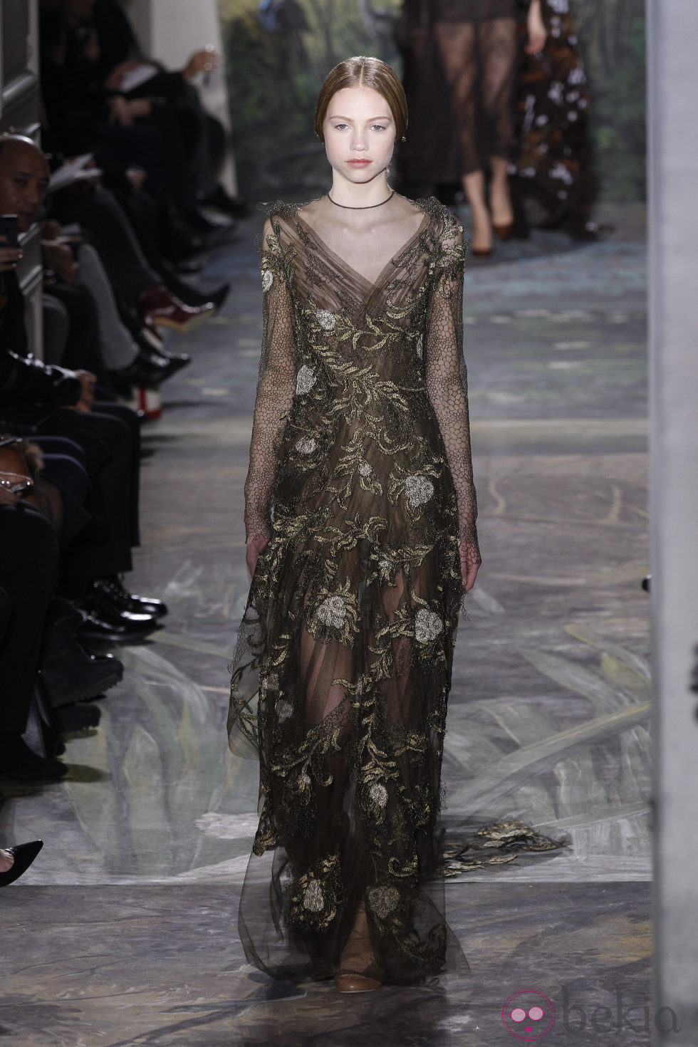 Vestido con bordados de la colección primavera/verano 2014 Alta Costura de Valentino en la Semana de la Moda de París