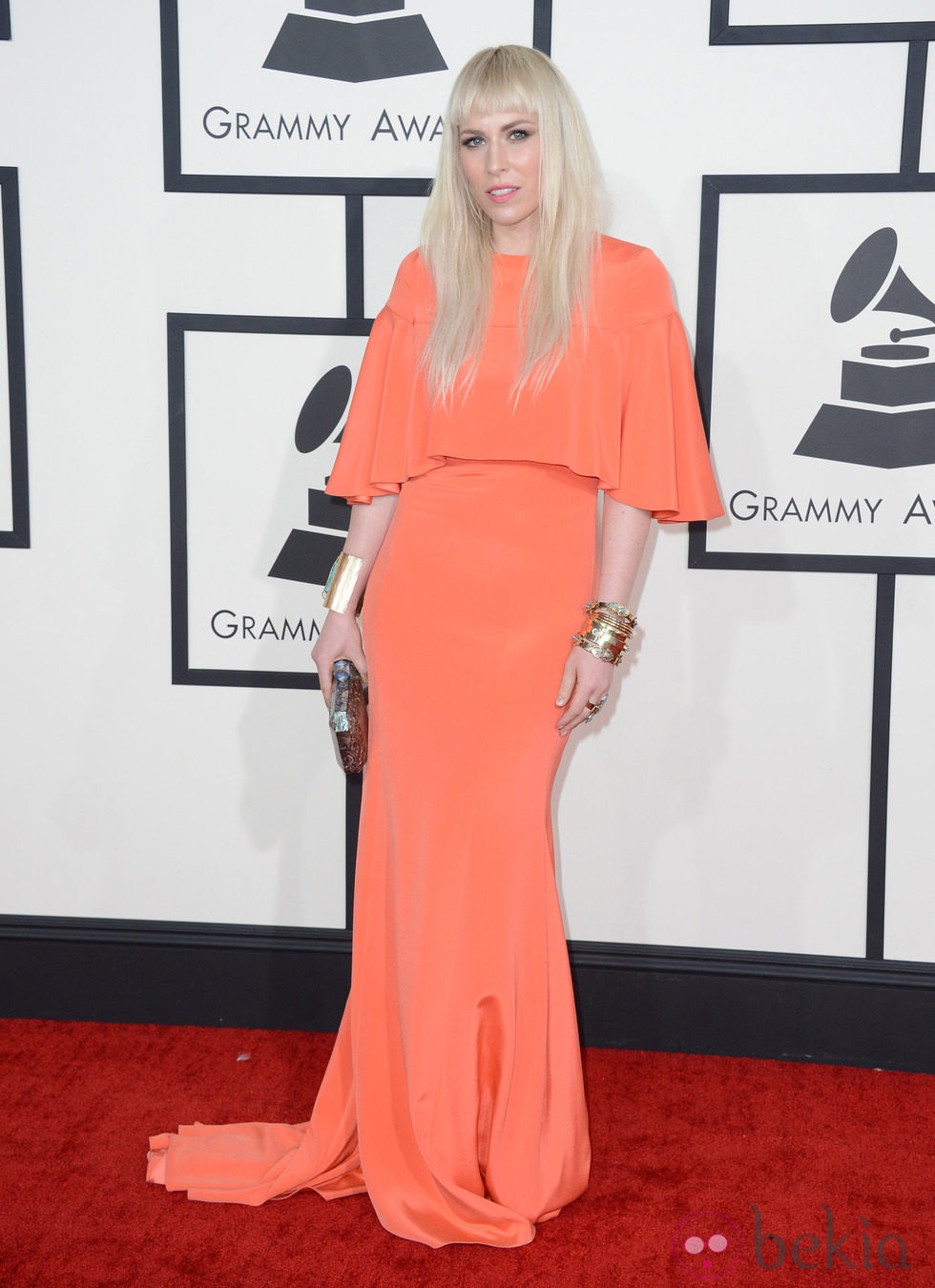 Natasha Bedingfield con un vestido de Christian Siriano en la alfombra roja de los Premios Grammy 2014