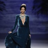 Vestido azul de la colección otoño/invierno 2014/2015 de Francis Montesinos en Madrid Fashion Week