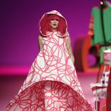 Vestido estampado de la colección otoño/invierno 2014/2015 de Agatha Ruiz de la Prada en Madrid Fashion Week