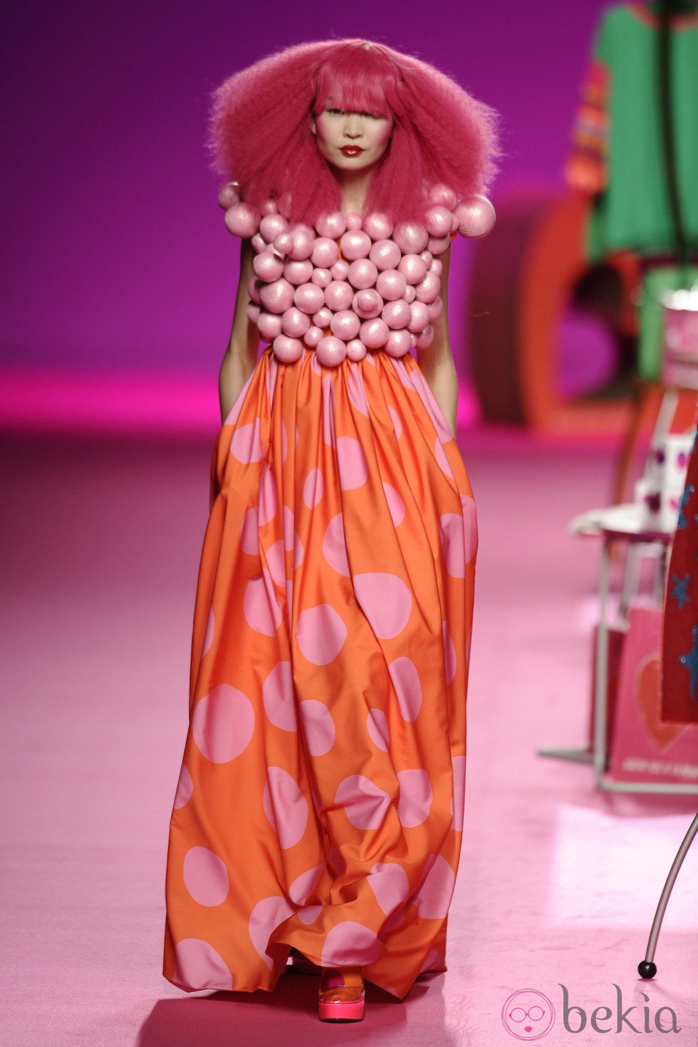 Falda de lunares de la colección otoño/invierno 2014/2015 de Agatha Ruiz de la Prada en Madrid Fashion Week