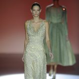 Vestido largo de la colección otoño/invierno 2014/2015 de Hannibal Laguna en Madrid Fashion Week