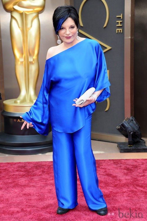 Liza Minnelli con un conjunto Halston en los Oscar 2014