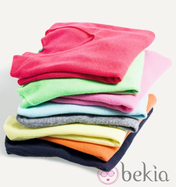 Gama de jerséis para mujer de la línea 'Light Cachemire United Colors of Benetton'