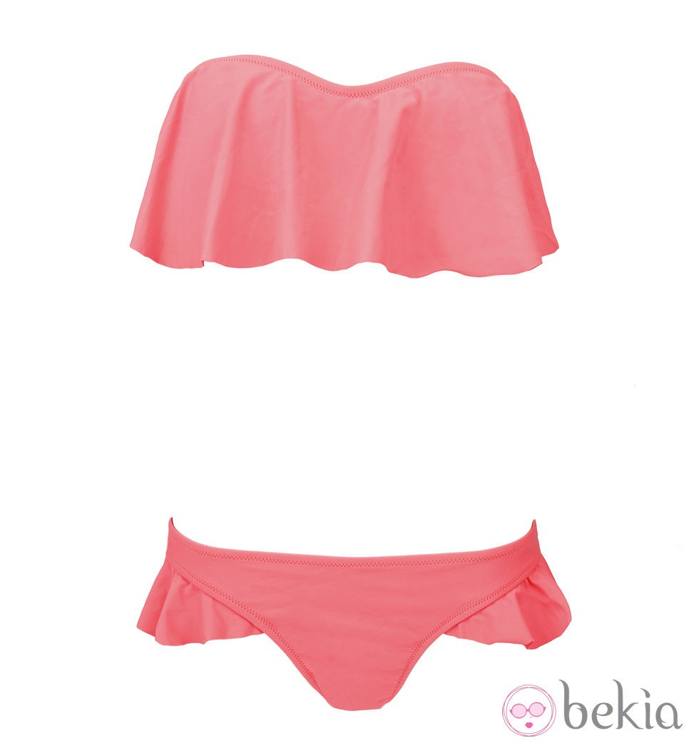 Bikini monocolor salmón con volantes de la colección de baño de Bershka 2014