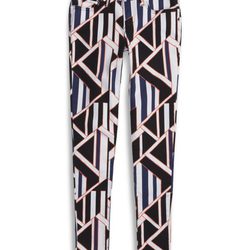 Pantalón de pitillo con estampado geométrico de la colección primavera/verano 2014 de Levi's
