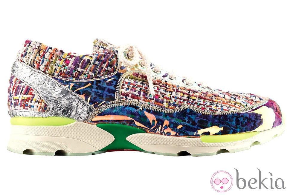 Sneakers diseñadas por Karl Lagerfeld de tweed multicolor