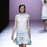 Vestido de rayas de Devota & Lomba en Madrid Fashion Week pirmavera/verano 2015