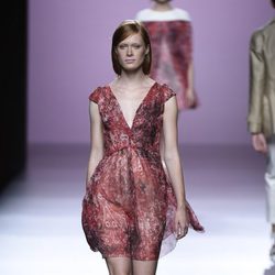 Vestido paisley de Devota & Lomba en Madrid Fashion Week primavera/verano 2015