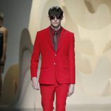 Traje rojo de Ana Locking en Madrid Fashion Week primavera/verano 2015
