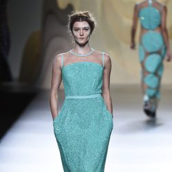 Vestido verde aguamarina de Ana Locking en Madrid Fashion Week primavera/verano 2015