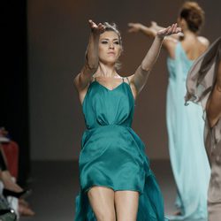 Vestido verde de Duyos en Madrid Fashion Week primavera/verano 2015