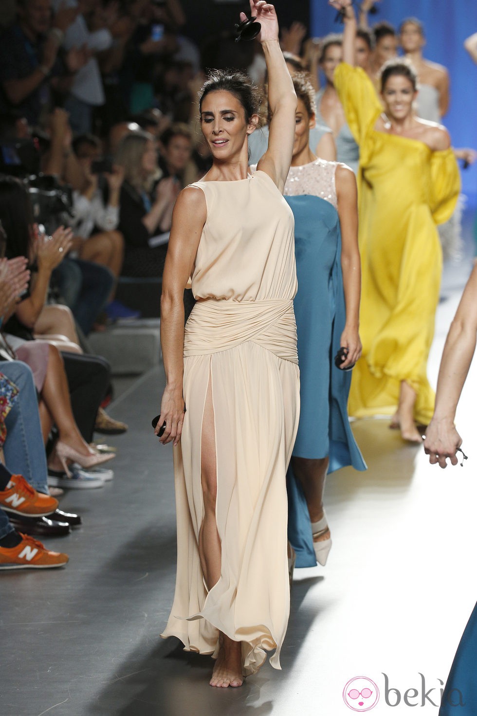 Vestido crema de Duyos en Madrid Fashion Week primavera/verano 2015