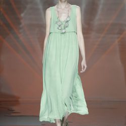 Vestido verde de Ailanto en Madrid Fashion Week primavera/verano 2015