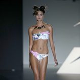 Bikini con pliegues de Dolores Cortés en Madrid Fashion Week para primavera/verano 2015