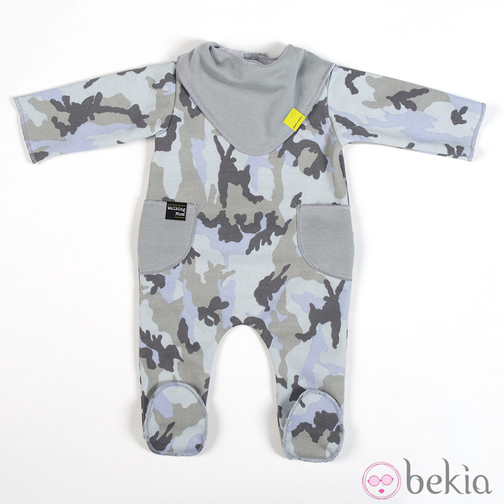 Pijama de la línea 'Camouflage' de Walking Mum
