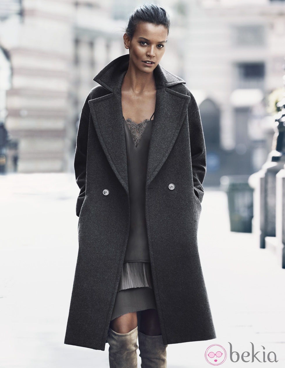 Vestido lencero y abrigo de lana de H&M para otoño/invierno 2014