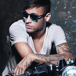 Neymar en la campaña 'Eyewear 2014' de Police