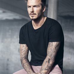 David Beckham con su colección Essentials primavera 2015