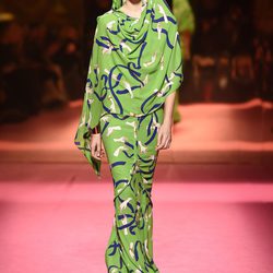 Vestido de Schiaparelli en la Semana de la Alta Costura de París primavera/verano 2015