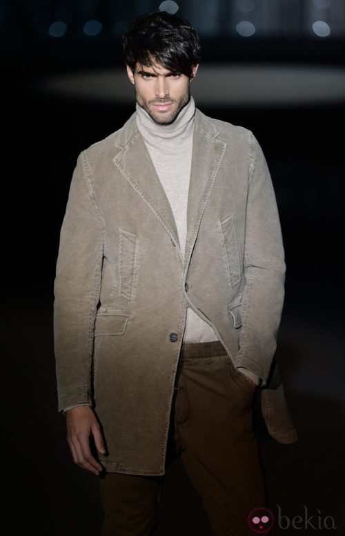 Conjunto masculino de Roberto Verino en Madrid Fashion Week para otoño/invierno 2015/2016