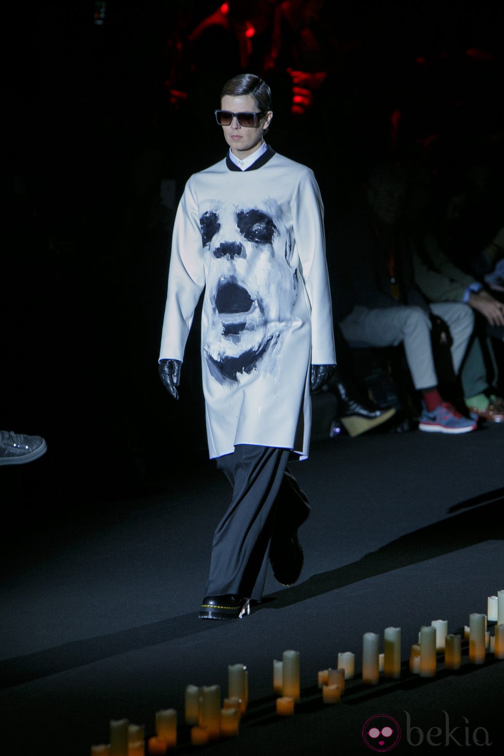 Blusa larga blanca de Davidelfin en Madrid Fashion Week para otoño/invierno 2015/2016