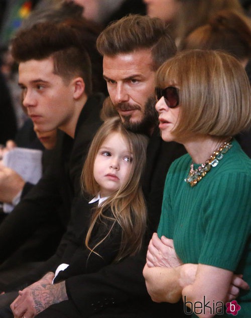 David Beckham y su hija Harper en el desfile de Victoria Beckham en Nueva York Fashion Week 2015