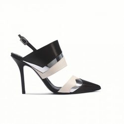 Zapato black&white de la colección primavera/verano 2015 de Roger Vivier