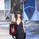 Vestido negro de H&M en Paris Fashion Show otoño/invierno 2015/2016