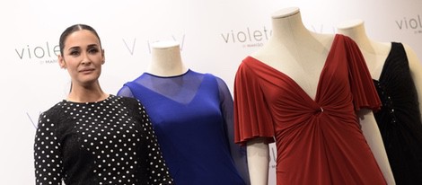 Vicky Martín Berrocal presentando su colección 'V in V' de Violeta by Mango