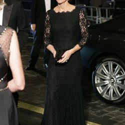 Kate Middleton con vestido de Diane Von Furstenger