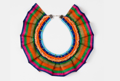 Collar multicolor de la colección 'La Ruta de la Seda' de OKKRE