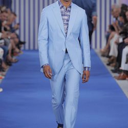Traje azul celeste con camisa estampada para hombre de la colección primavera/verano 2015 de Mirto