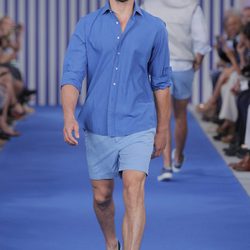 Camiseta y pantalón corto en azul para hombre de la colección primavera/verano 2015 de Mirto
