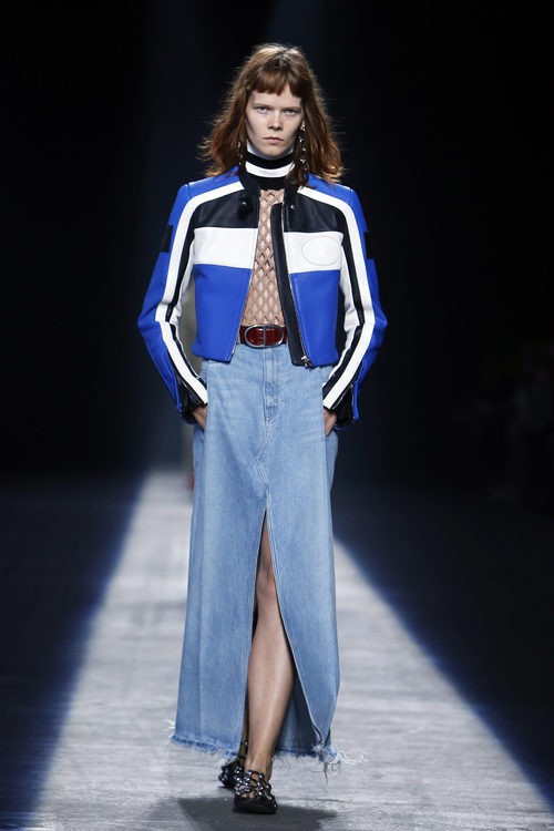 Falda-pantalón vaquero colección primavera/verano 2016 de Alexander Wang en Nueva York Fashion Week