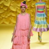 Vestido flecos Agatha Ruiz de la Prada para primavera/verano 2016 Madrid Fashion Week