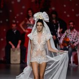 Vestido de novia de encaje de Francis Montesinos para primavera/verano 2016 en Madrid Fashion Week
