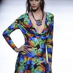 Vestido estampado de colores de Francis Montesinos para primavera/verano 2016 en Madrid Fashion Week