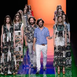 Iñaki y Aitor Muñoz diseñadores de la firma Ailanto tras la presentación de su nueva colección en Madrid Fashion Week