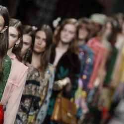 Carrusel de la colección de primavera/verano 2016 de Gucci en Milan Fashion Week