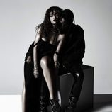 Rihanna posando como imagen de su nueva colección de zapatillas Puma