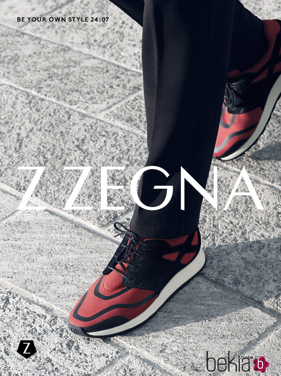 Imagen de calzado granate en la campaña de la nueva colección otoño/invierno de Z Zegna 2015/2016