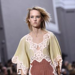 Vestido verde y marrón de la colección primavera/verano 2016 de Chloé en Paris Fashion Week