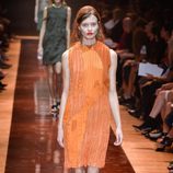 Vestido naranja de la colección primavera/verano 2016 de Nina Ricci en Paris Fashion Week