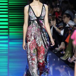 Vestido largo de flores de la colección de primavera/verano 2016 de Elie Saab en París Fashion Week