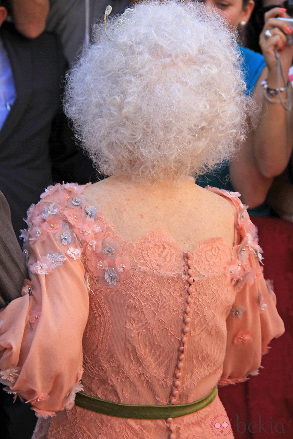 Looks Boda Duquesa de Alba: parte de atrás del vestido de novia de Cayetana de Alba