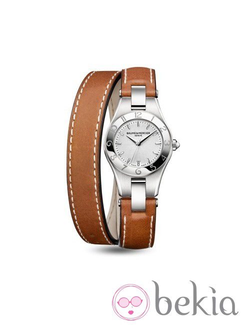 Reloj con correa de cuero de la colección Línea de la firma Baume & Mercier