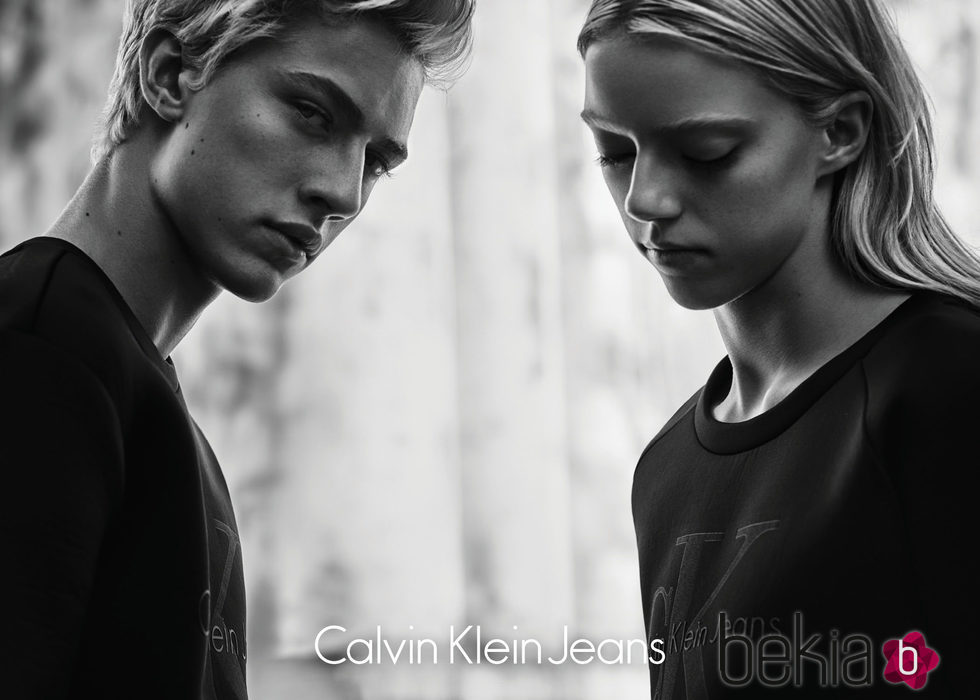Imagen de la campaña de edición limitada Calvin Klein Jeans